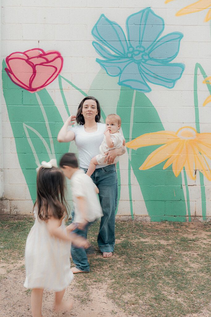 children run toward mom during a mother's day mini session in lawton, ok